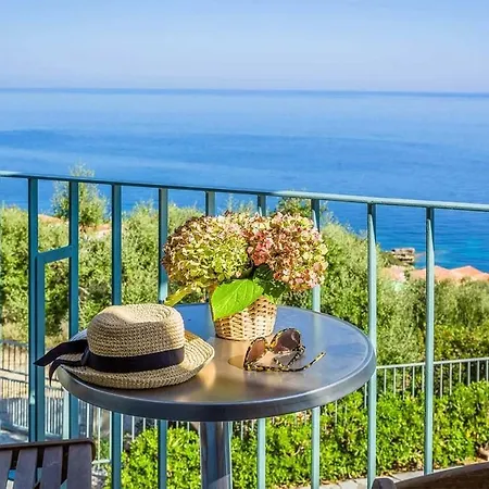Aliki Skala Villa *
