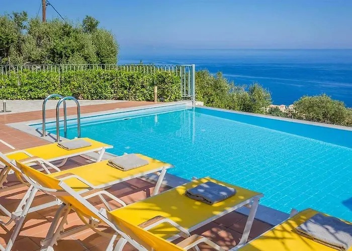 Aliki Skala Villa *