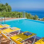 Aliki Skala Villa *